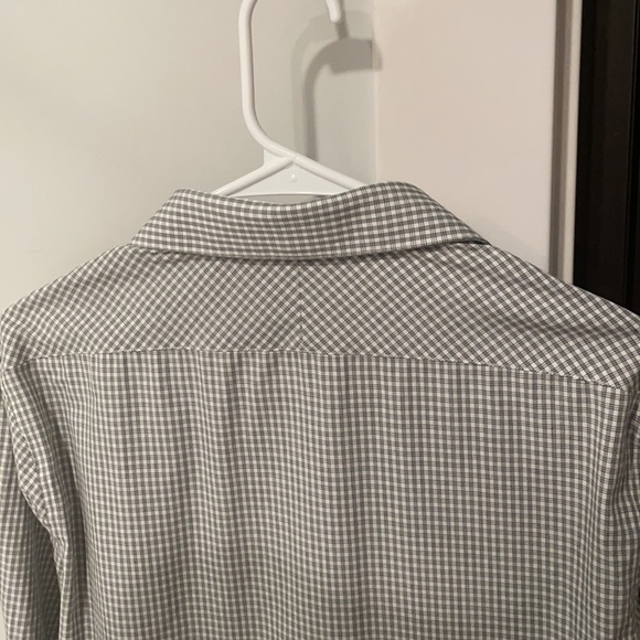 Calvin Klein Slim Fit Button Up Patterned Dress Shirt Plaid - Picture 5 of 7